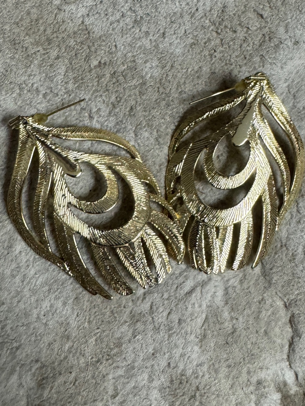 Kendra Scott Gold Feather Drop Earrings